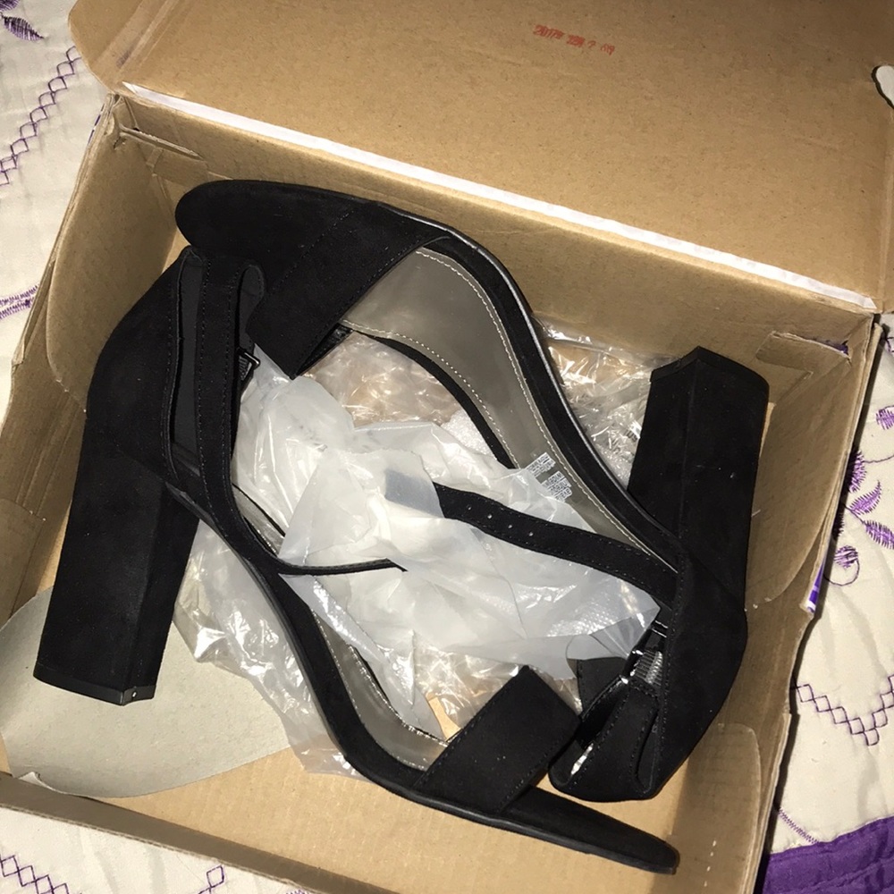 🖤Black block high heels 🖤